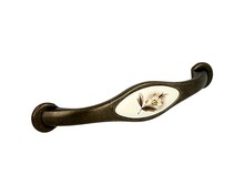 Uchwyty Uchwyt UP03 - antique english, porcelana biała kwiat / rozstaw 128 mm - Gamet