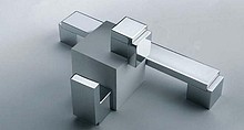 Uchwyt Aluminiowy US48 Czarny Połysk Rozstaw 320mm(W) - Gamet