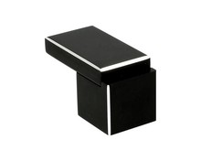Wieszak Aluminiowy WP48 Czarny Połysk Z Przetarciami(W) - Gamet
