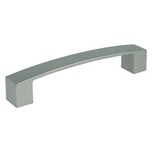 Uchwyt UU24 - chrom satynowy / rozstaw 128 mm    Wymiary: - długość całkowita: 146 mm - rozstaw otworów: 128 mm   Materiał: metal (ZnAl)   Kolor...