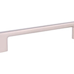 Uchwyt UN73 - nikiel satynowy / rozstaw 96 mm   Wymiary: - długość całkowita: 130 mm - rozstaw otworów: 96 mm   Materiał: metal   Kolor pokrycia:...