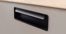 Uchwyty Uchwyt wpuszczany FOLD 0542 - czarny mat / rozstaw 128 mm - Viefe