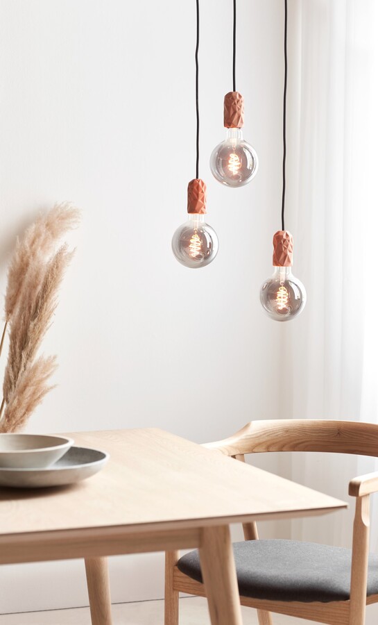 lampa_wiszaca_pomaranczowa_9x9_cm_o_srednicy_klosza_8186115424.jpg