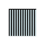 Woodline to kolekcja paneli lamelowych na szarym lub czarnym filcowym podkładzie. Panele pełnią rolę dekoracyjną, ułatwiają nowoczesną aranżację...
