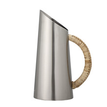 juanita_jug_silver_stainless_steel_l18xh28xw125_c_3248619993.jpg