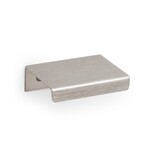 Uchwyt listwowy WAY 0518 - efekt stali nierdzewnej / rozstaw 32 mm    Wymiary: - długość: 50 mm - szerokość: 38 mm - wysokość: 17 mm - rozstaw...