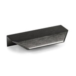 Uchwyt listwowy VANN 0375 - czarny tytan / rozstaw 64 mm   Wymiary: - długość: 100 mm - głębokość: 44 mm - wysokość: 19,7 mm - rozstaw otworów: 64 mm...