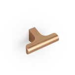 Gałka HINOKI 0686/60 - mosiądz cava szczotkowany Wymiary: - szerokość: 60 mm - głębokość: 25,6 mm - wysokość: 36,7 mm Materiał: aluminium Kolor...